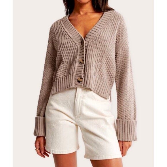 Abercrombie & Fitch Sweaters - Women's NWT Small Abercrombie & Fitch Cotton Seed Stitch Cardigan in Brown